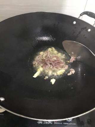 辣炒豆干肉丝步骤2