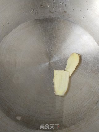 鱿鱼炒蒜薹步骤3