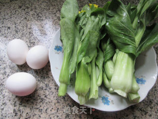 菜芯烧鸡蛋步骤1