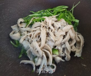 糖醋青椒面筋步骤3