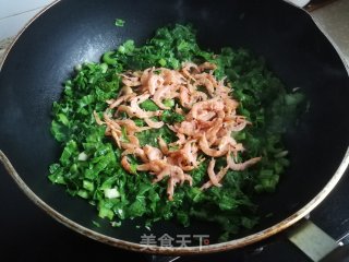 鳞虾炒芥菜步骤5