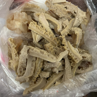 白萝卜焖牛肚牛筋步骤2