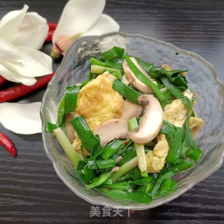 韭菜鸡蛋炒口蘑步骤15