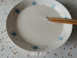 馿打滚，老北京的特色点心，疫情期间出不了门，那就吃点北京的小吃，满足下呗步骤2
