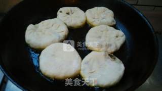 北京牛肉葱香馅饼步骤9 北京牛肉葱香馅饼步骤9