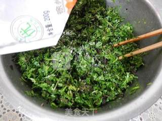 三鲜春卷步骤4