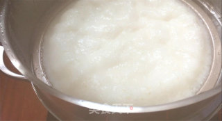 广式白糖糕,材料简单口感醇香,爽口不粘牙,有一种独特的香味。步骤13 广式白糖糕,材料简单口感醇香,爽口不粘牙,有一种独特的香味。步骤13