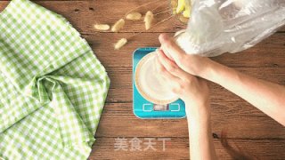 广东名小吃-姜撞奶步骤2