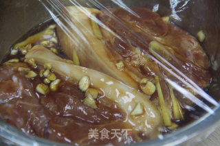 粤菜美味蜜汁叉烧步骤6