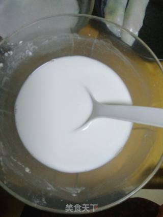 广式虾肉肠粉步骤1