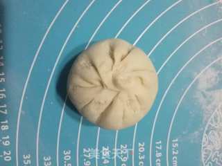 FLUFF棉花糖金沙奶黄包步骤13