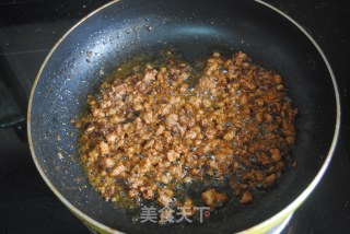 沙茶草菇肉酱面步骤9 沙茶草菇肉酱面步骤9