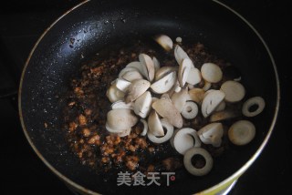 沙茶草菇肉酱面步骤10 沙茶草菇肉酱面步骤10