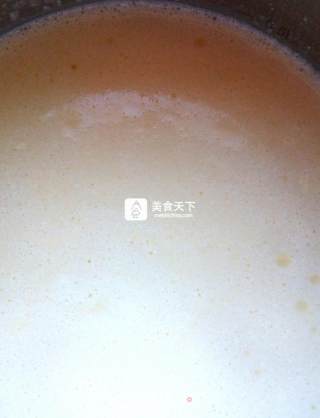 海绵宝宝黄桃班戟步骤2