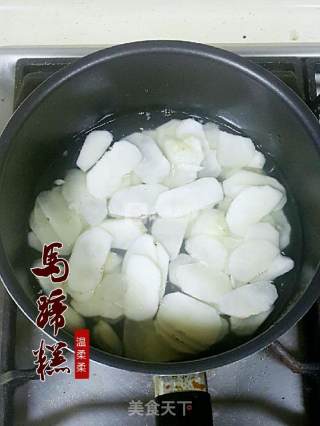 冰糖马蹄糕步骤4 冰糖马蹄糕步骤4