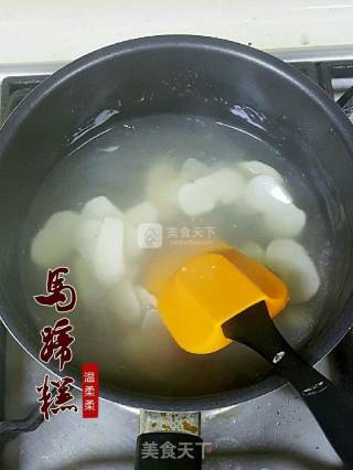 冰糖马蹄糕步骤5 冰糖马蹄糕步骤5