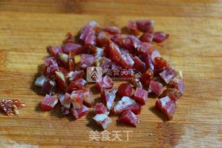 腊肠粉丝蒸娃娃菜步骤2 腊肠粉丝蒸娃娃菜步骤2