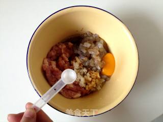 粤式王牌鲜虾云吞面步骤6 粤式王牌鲜虾云吞面步骤6