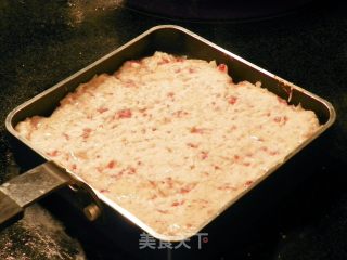 香煎萝卜饼--广东经典点心步骤3 香煎萝卜饼--广东经典点心步骤3