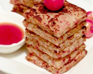 香煎萝卜饼--广东经典点心步骤6 香煎萝卜饼--广东经典点心步骤6