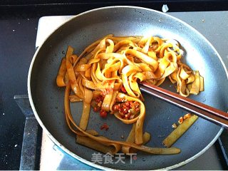 港式炒牛河步骤7 港式炒牛河步骤7