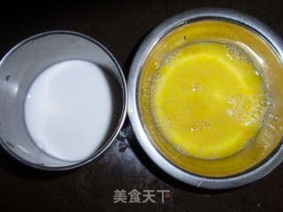 家常面食~滑溜鲜味沙河粉步骤2