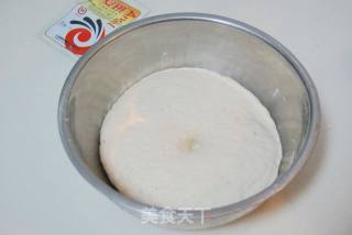 用面粉做出的广东新春意头菜 ——【发财就手卷】步骤2 用面粉做出的广东新春意头菜 ——【发财就手卷】步骤2