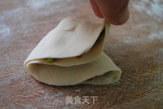 用面粉做出的广东新春意头菜 ——【发财就手卷】步骤10 用面粉做出的广东新春意头菜 ——【发财就手卷】步骤10