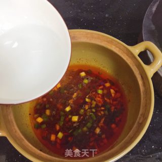 美味酸辣粉步骤6