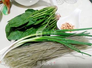 舌尖上的美味——肉沫酸辣粉步骤1 舌尖上的美味——肉沫酸辣粉步骤1