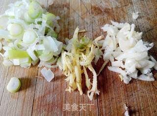 舌尖上的美味——肉沫酸辣粉步骤4 舌尖上的美味——肉沫酸辣粉步骤4