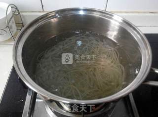舌尖上的美味——肉沫酸辣粉步骤10 舌尖上的美味——肉沫酸辣粉步骤10