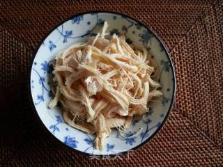 麻辣鸡丝凉面步骤2 麻辣鸡丝凉面步骤2