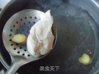味美爽口---棒棒鸡丝步骤1