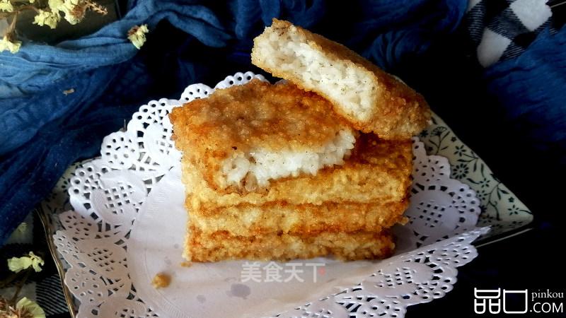 金灿灿香喷喷的粢饭糕