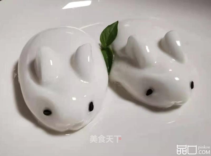 网红椰奶小白兔