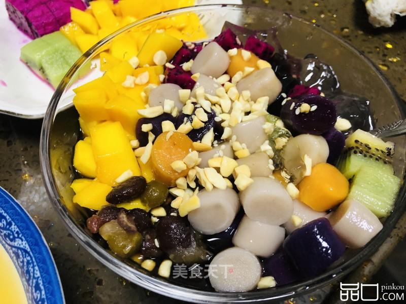 仙草芋圆水果捞