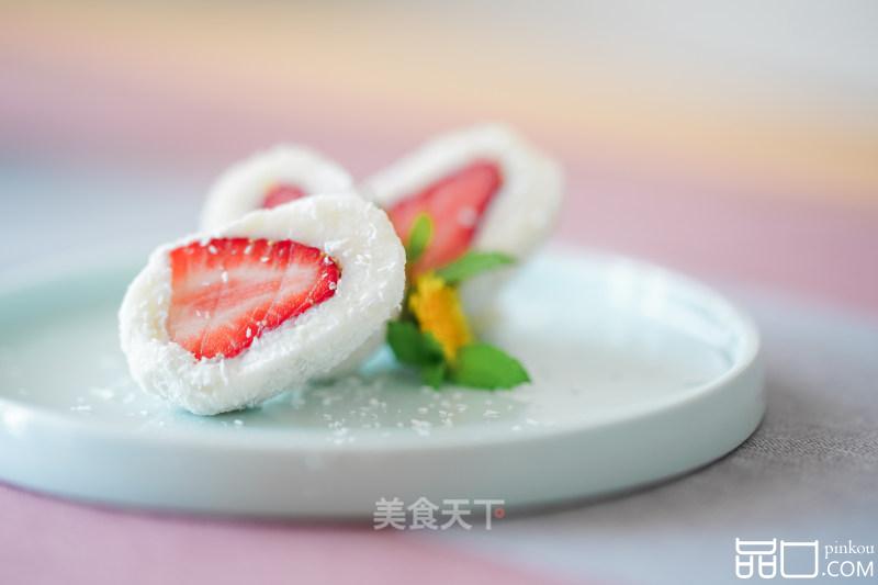节气食养｜小满 椰香草莓