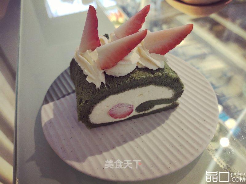 抹茶草莓卷