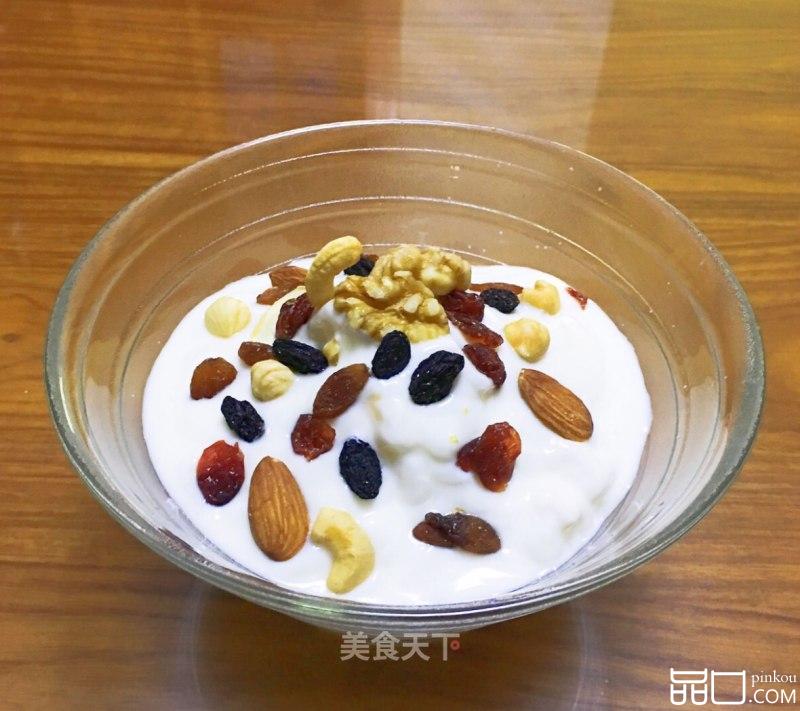 苹果拌酸奶