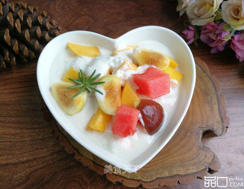酸奶拌水果