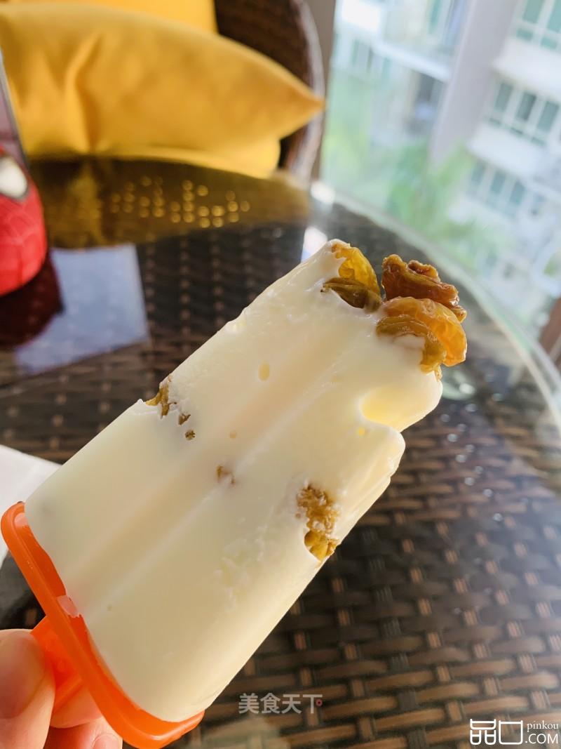 酸奶葡萄干低脂雪糕