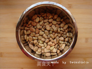 天津特色小吃煮乌豆（五香蚕豆）步骤1
