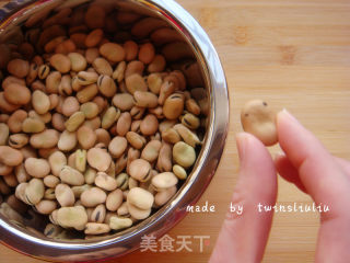 天津特色小吃煮乌豆（五香蚕豆）步骤3