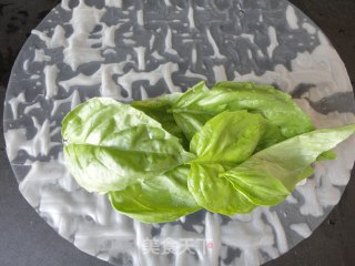 香草鱼春卷步骤4