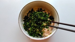 马兰头鲜肉生煎步骤7