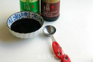 地方特色美食:上海本邦葱油面步骤2 地方特色美食:上海本邦葱油面步骤2