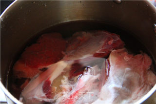 上海私房酱牛肉步骤1 上海私房酱牛肉步骤1