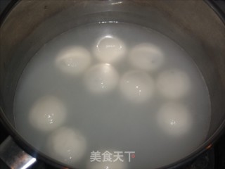 酒酿圆子步骤3