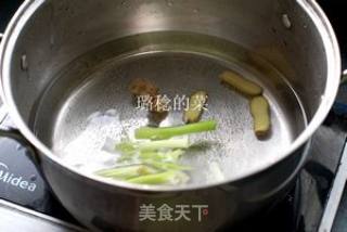 上海风味【糟卤虾】——夏日凉爽小菜做起来，佐餐、零食两相宜步骤2